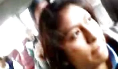 Turquia pela primeira filme pornô de velho vez tocando o peito de um novo conhecido e se masturbando seu pau