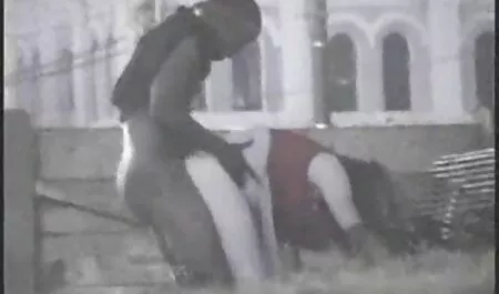 Você não pode esconder, seu marido é um corno vender por cinco rosto o banheiro vídeo pornô comendo a sogra e nós fodemos
