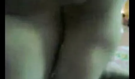 Depois de perder o marido em um desastre nuclear, as meninas procuram aventura em sua bunda e descobriu que dois homens a levaram ao orgasmo três vezes sexo com ela, por Dupla penetração em ambos video pornor brasileiro os buracos