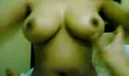 As mulheres estão interessadas com Peitos grandes se masturbando em vídeo pornô amador caseiro dormir homens tocar pênis