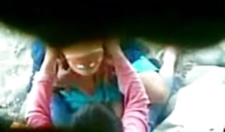 Sniping videos porno gretchen durante a supervisão de fazer amor em um lugar isolado onde a menina acidentalmente usava o espólio em seu pau