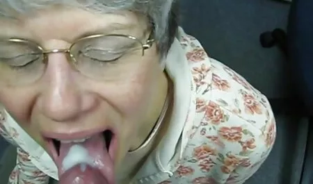 O cozinheiro, tudo no assistir videos pornograficos grupo, até o agricultor e sentou-se em cima de sua vagina como em uma cadeira