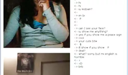 Phoebe Tonkin da videos pornograficos brasileiros série de TV primordial bate seus peitos na frente do homem estranho e dorme com ele