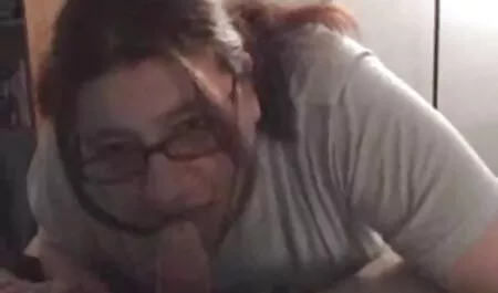Um amigo de pé na parte inferior da porta e se video de sexo desenho masturbando na fertilização parceiro, ver na lacuna