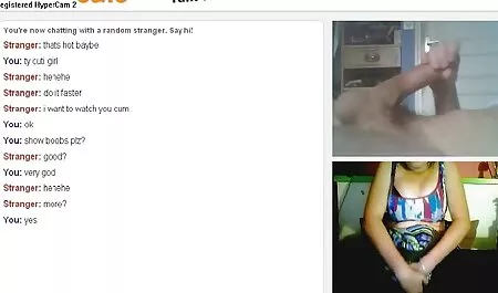 Um médico falso abriu o escritório ginecológico na aldeia e por vídeo pornô menina nova um mês quebrou os sacerdotes e os escritos do povo da paróquia local