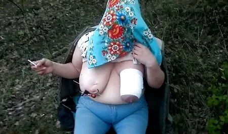 Uma garota loira em lingerie vermelha e um par de bundas grandes às vezes gostavam de sexo pelo ânus, mas hoje ela tinha um teste muito difícil com um pau grande, então vídeo de pornô bem gostoso ela precisa desenvolver sua própria bunda corretamente para não se sentir desconfortável fazendo amor