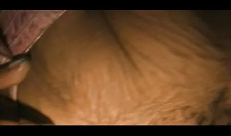 Despeje o dinheiro do ovo em uma sala vídeo pornô comendo estranha e sua punição continua esperando