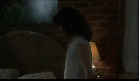 Depois de passar no video pirno brasileiro exame, os alunos tiveram que comemorar isso com vinho e sexo, um grupo de impressionantes penetrando duas vezes em uma puta russa