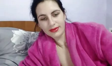 Ela convidou o cara namoro para estacionar e depois de um passeio com ele correu para casa rapidamente transando quero ver filme pornô gratuito com ela por um pau grande