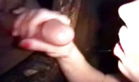 O menino russo da elite da Igreja realizou uma festa bêbada inesquecível com quero ver o vídeo pornô garotas de rua