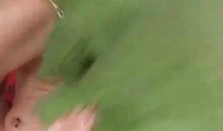 Cum em Dragon Tattoo, garota magra, quando vídeo pornô da cleo pires ela rasteja nos lábios molhados de seu parceiro com clitóris