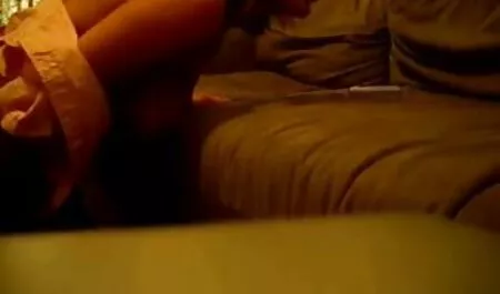 Do outro lado da sala eu vi vídeo pornô márcia imperator as birras magras estranhas