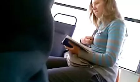 Careca cara com ram amigo no pianista depois de piano vídeo de pornô transando performance